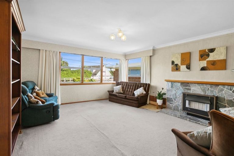 Photo of property in 241 Mangorei Road, Merrilands, New Plymouth, 4312