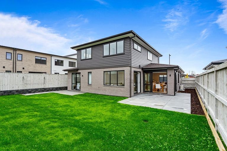 Photo of property in 76 Nganui Avenue, Takanini, Auckland, 2112