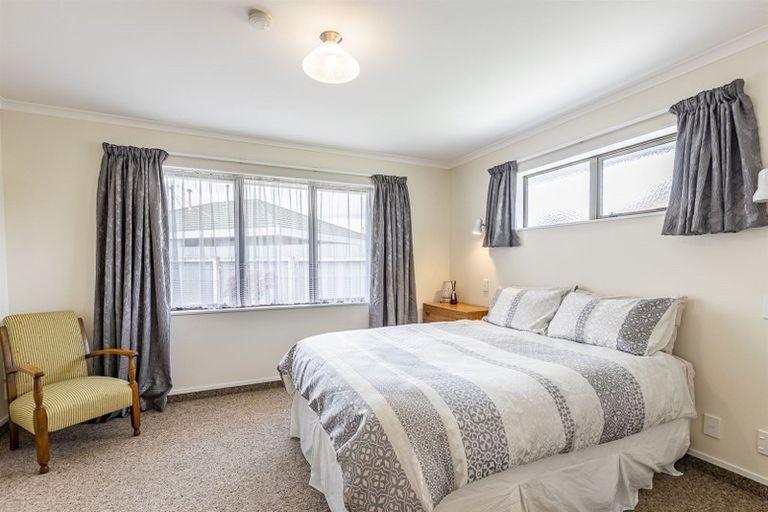 Photo of property in 22 Rata Street, Roslyn, Palmerston North, 4414