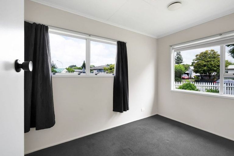 Photo of property in 17 Penrod Drive, Bell Block, New Plymouth, 4312