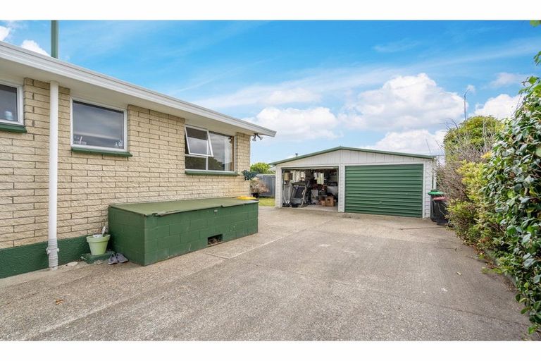 Photo of property in 66 Renfrew Street, Waikiwi, Invercargill, 9810
