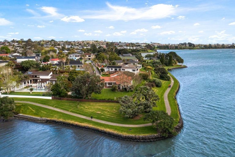 Photo of property in 30 Sanctuary Point, Sunnyhills, Auckland, 2010