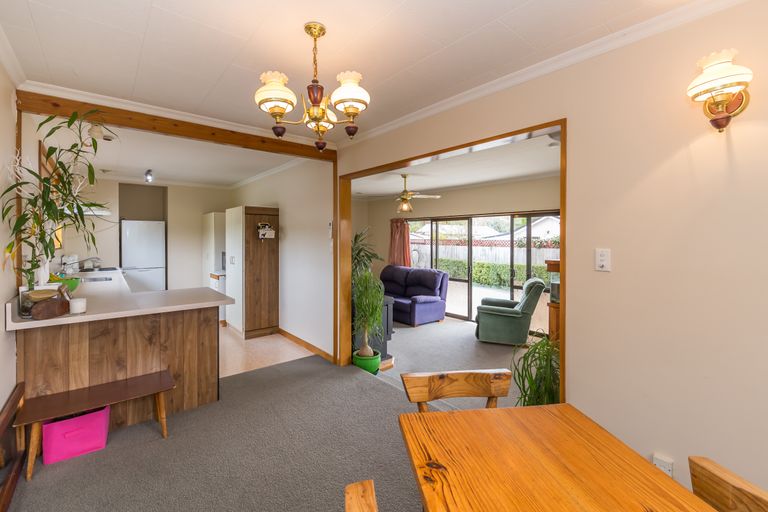 Photo of property in 5 Ourbridge Street, Kainga, Christchurch, 8083