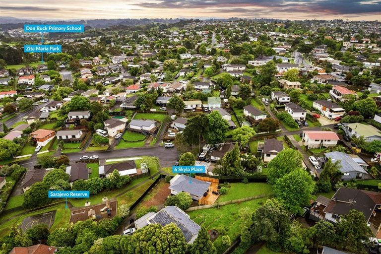 Photo of property in 6 Skyla Place, Massey, Auckland, 0614