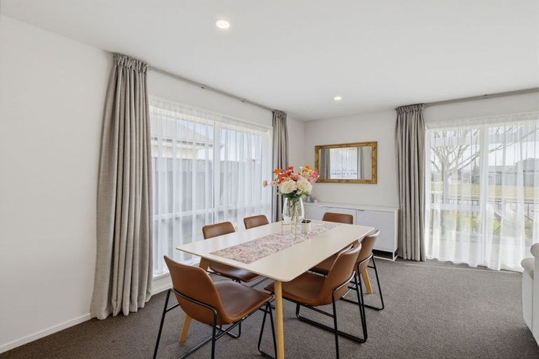 Photo of property in 47 Pegasus Boulevard, Pegasus, 7612