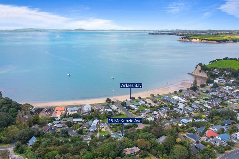 Photo of property in 19 Mckenzie Avenue, Arkles Bay, Whangaparaoa, 0932