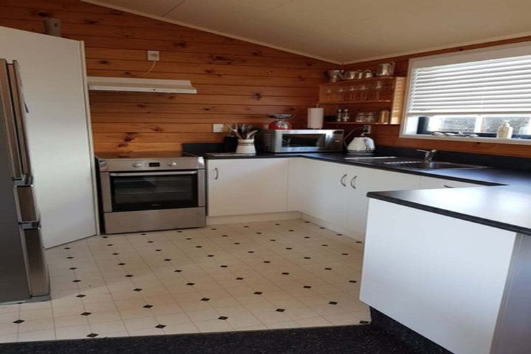 Photo of property in 48 Lawson Burrows Crescent, Te Anau, 9600