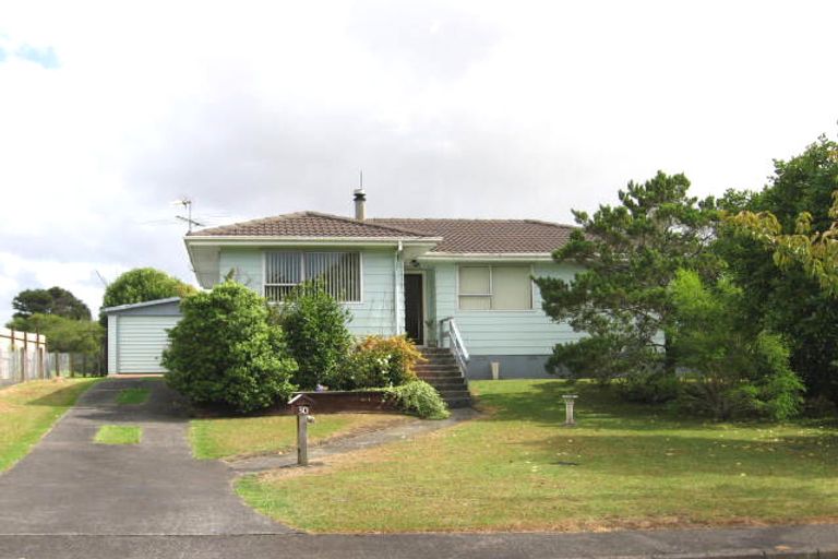 Photo of property in 30 Serwayne Place, Sunnyvale, Auckland, 0612