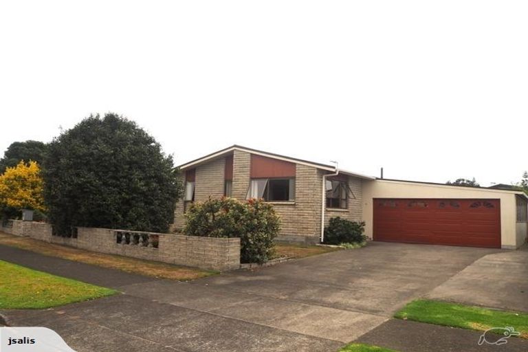 Photo of property in 8 Glamis Avenue, Bell Block, New Plymouth, 4312