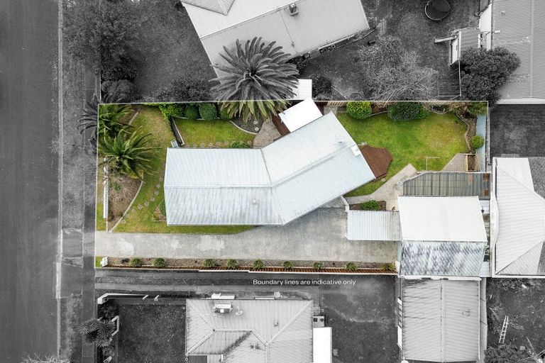 Photo of property in 16 Clematis Avenue, Pukete, Hamilton, 3200