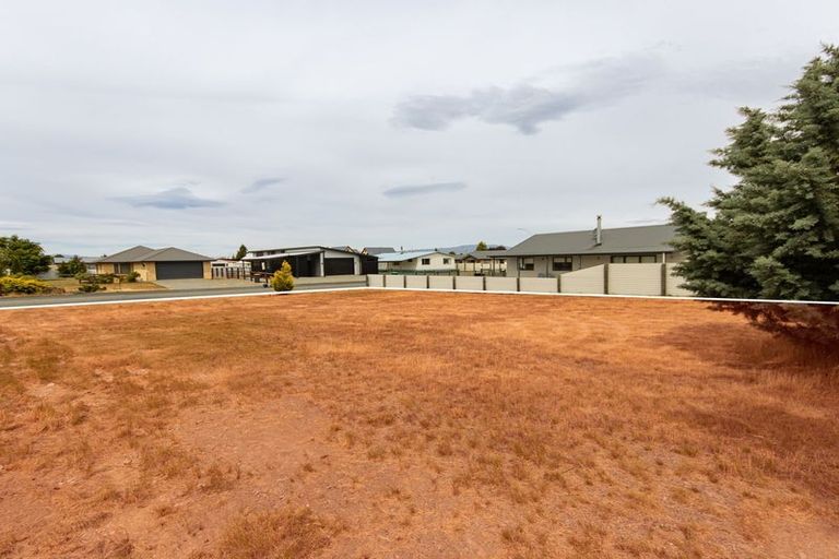 Photo of property in 21 Irishman Drive, Twizel, 7901