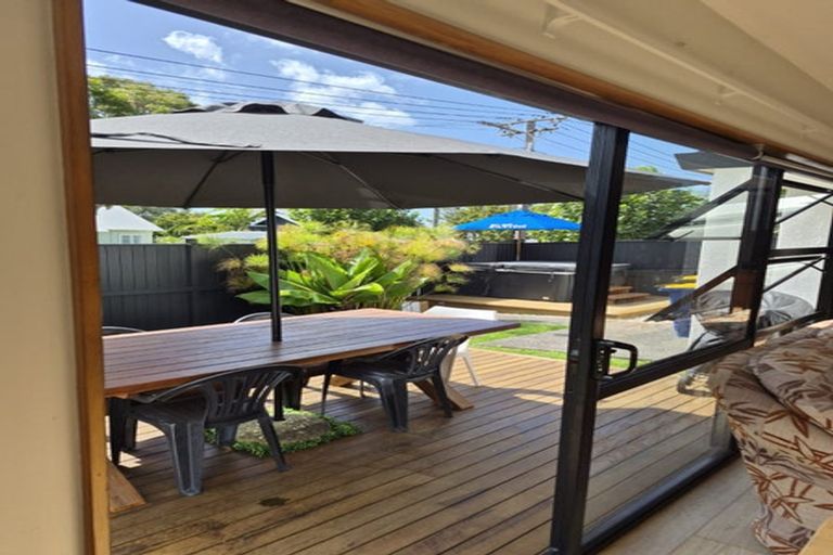 Photo of property in 1/14 Beresford Street, Bayswater, Auckland, 0622