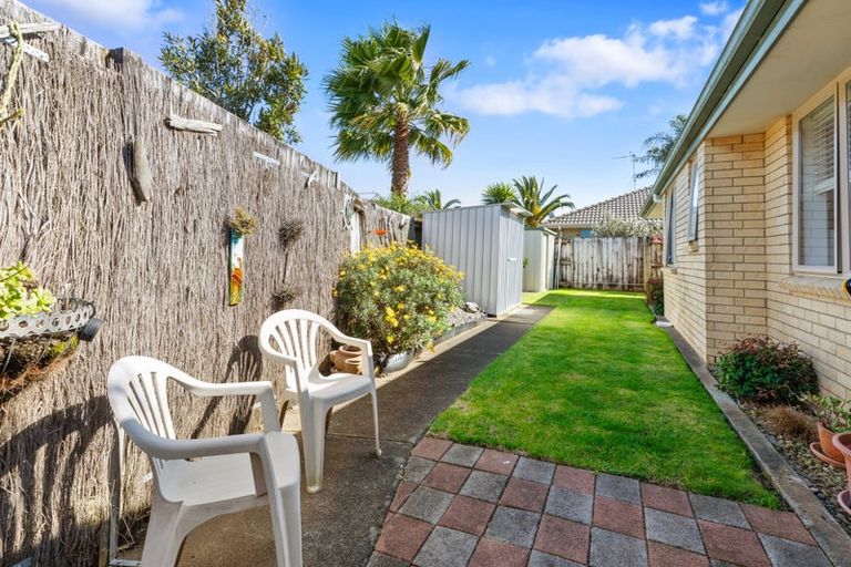 Photo of property in 20 Beachmere Place, Papamoa Beach, Papamoa, 3118