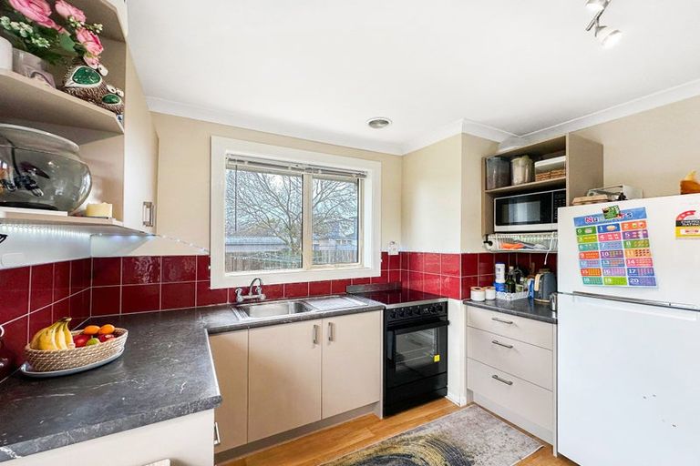 Photo of property in 20 Holland Street, Avonside, Christchurch, 8061