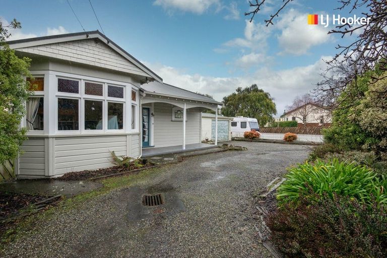 Photo of property in 231 Gladstone Road North, Mosgiel, 9024