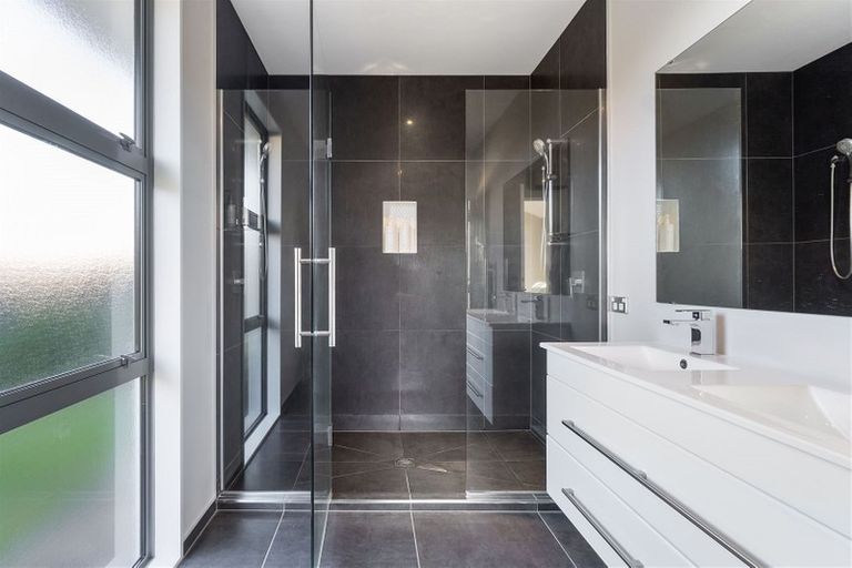 Photo of property in 10 Ashboult Street, Halswell, Christchurch, 8025