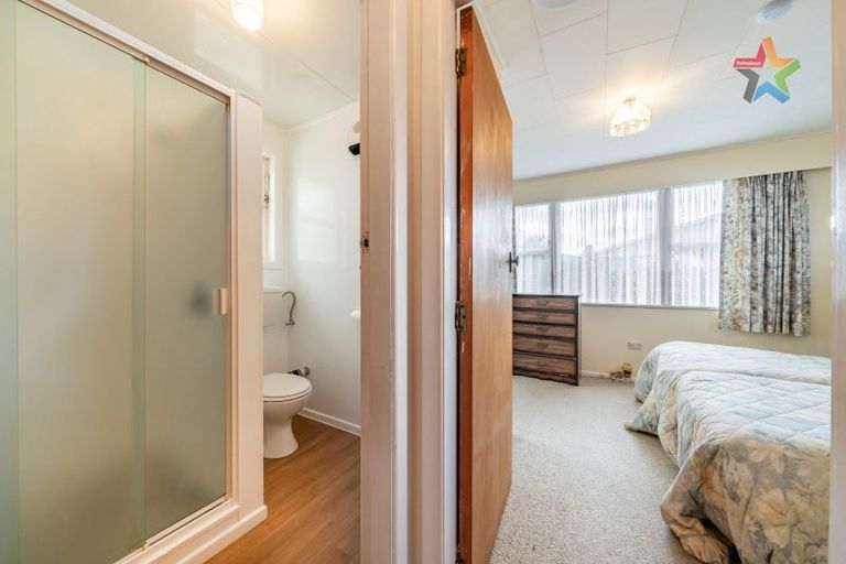 Photo of property in 30 Kiwi Street, Heretaunga, Upper Hutt, 5018