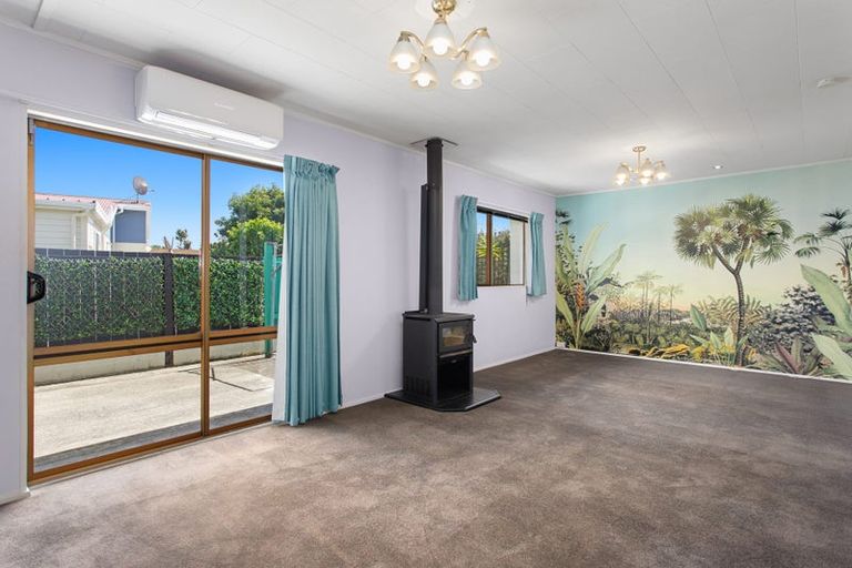 Photo of property in 2/28 Douglas Street, Whakatane, 3120