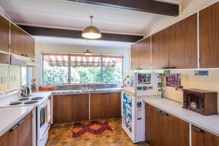 Photo of property in 30 Ocean Road, Paekakariki, 5034