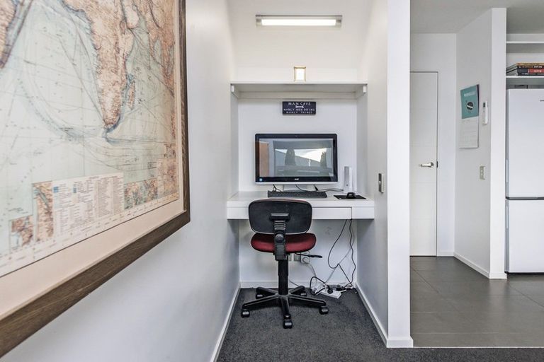 Photo of property in 4/20 Old Red Barn Road, Halswell, Christchurch, 8025