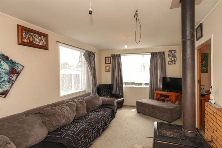 Photo of property in 2 Graham Place, Huntly, 3700