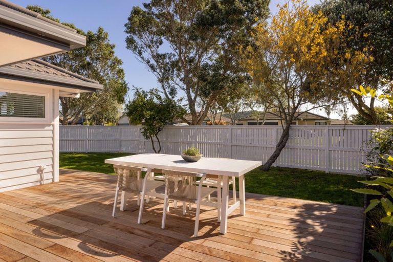 Photo of property in 1 Appaloosa Place, Papamoa Beach, Papamoa, 3118