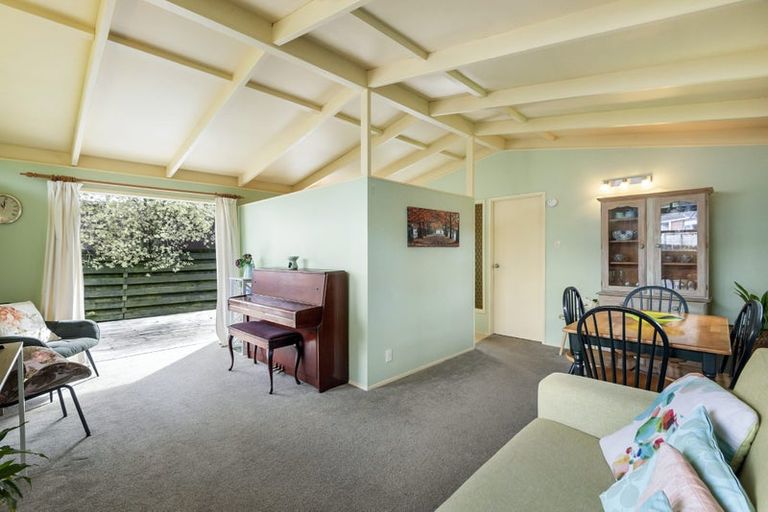 Photo of property in 1/68 Glenvar Road, Torbay, Auckland, 0630