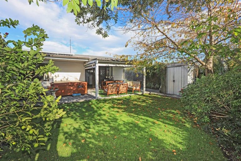 Photo of property in 6b Oxford Place, Taradale, Napier, 4112