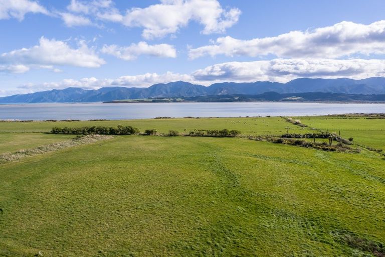 Photo of property in 97 Lake Ferry Road, Lake Ferry, Featherston, 5772