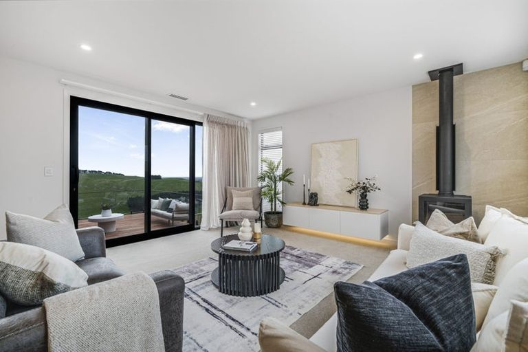 Photo of property in 198 Penruddock Rise, Westmorland, Christchurch, 8025