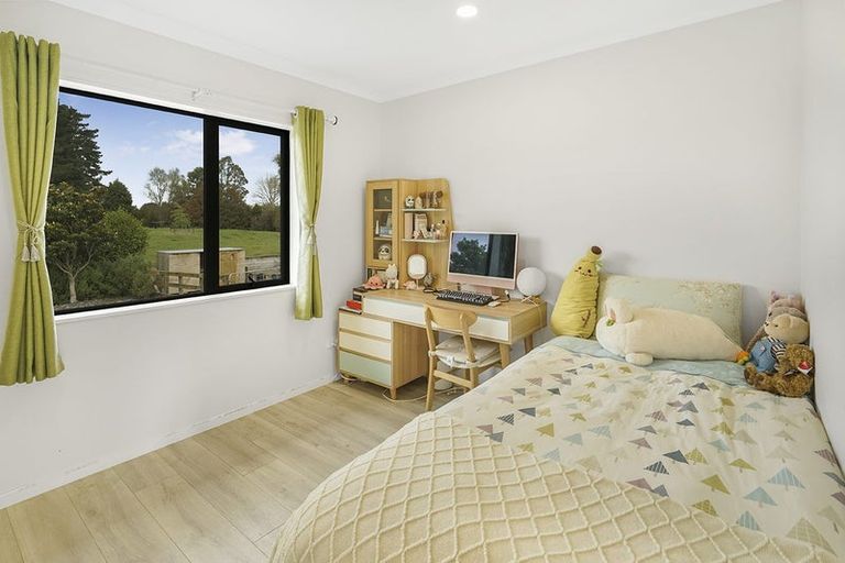 Photo of property in 49 Trentham Road, Matangi, Hamilton, 3284