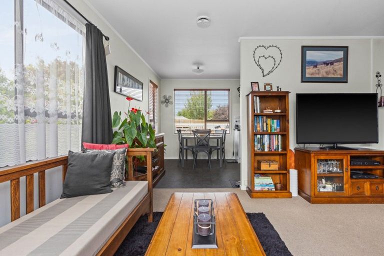 Photo of property in 809 Collinge Road, Mayfair, Hastings, 4122