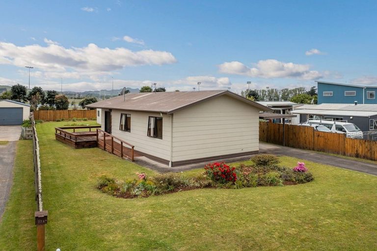 Photo of property in 28 Moewai Park Road, Whitianga, 3510