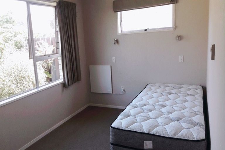 Photo of property in 3 Trigg Crescent, Taradale, Napier, 4112