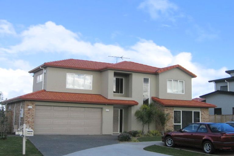 Photo of property in 6 Speyside Crescent, Flat Bush, Auckland, 2016
