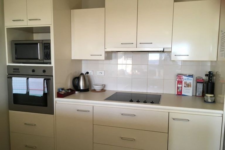 Photo of property in West Fitzroy, 6f/66 Armagh Street, Christchurch Central, Christchurch, 8013