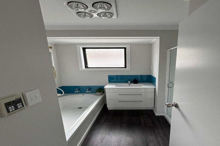 Photo of property in 8 Drummond Crescent, Kelson, Lower Hutt, 5010