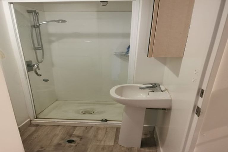 Photo of property in 44 Corricvale Way, Northcross, Auckland, 0630