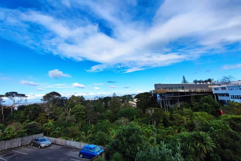 Photo of property in 3/81 Birkenhead Avenue, Birkenhead, Auckland, 0626