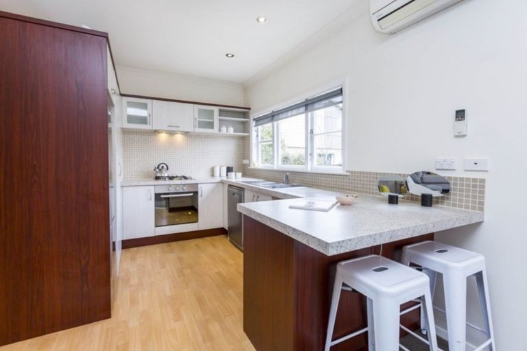 Photo of property in 8a Kiln Street, Silverstream, Upper Hutt, 5019