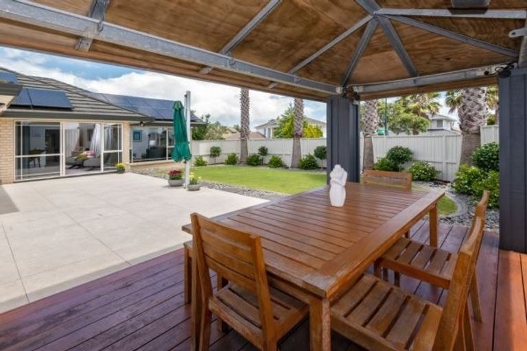 Photo of property in 2 Brailsford Court, Dannemora, Auckland, 2016