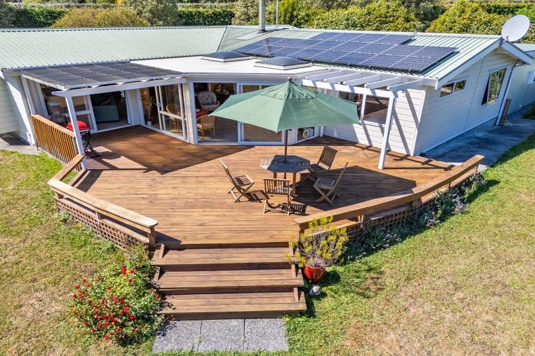Photo of property in 105-109 Greenwood Boulevard, Otaki, 5512