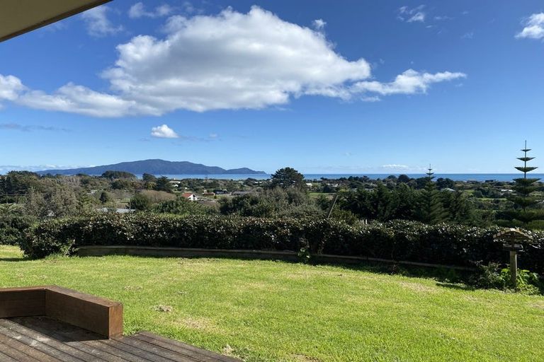 Photo of property in 188 Peka Peka Road, Peka Peka, Waikanae, 5391