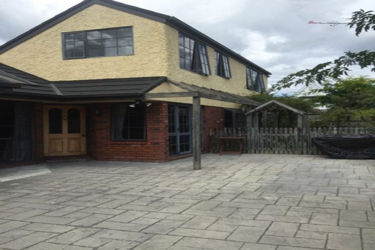 Photo of property in 2/350 Hardy Street, Nelson, 7010