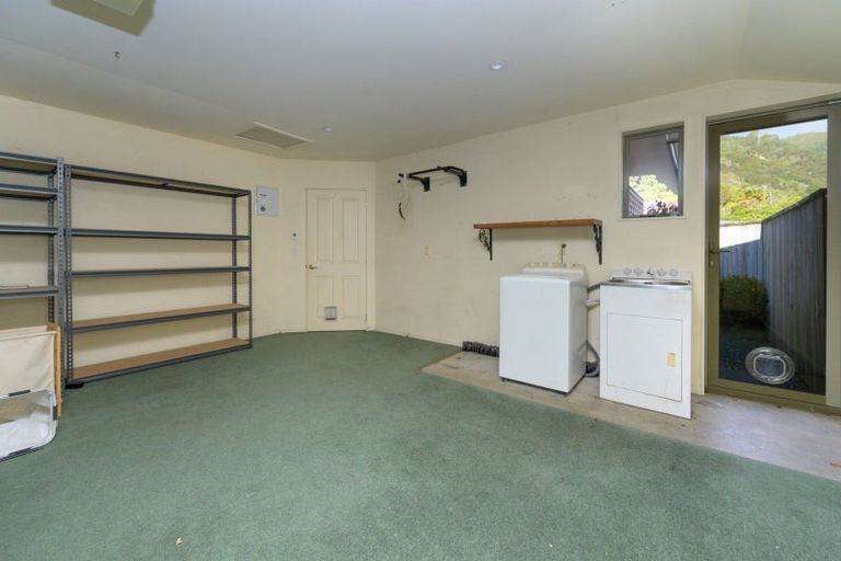 Photo of property in 5 Hodgson Place, Atawhai, Nelson, 7010