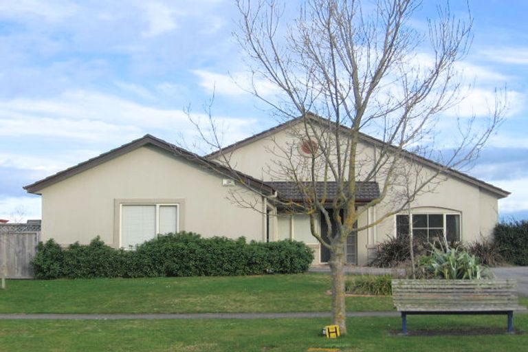 Photo of property in 15 Gallery Grove, Flagstaff, Hamilton, 3210