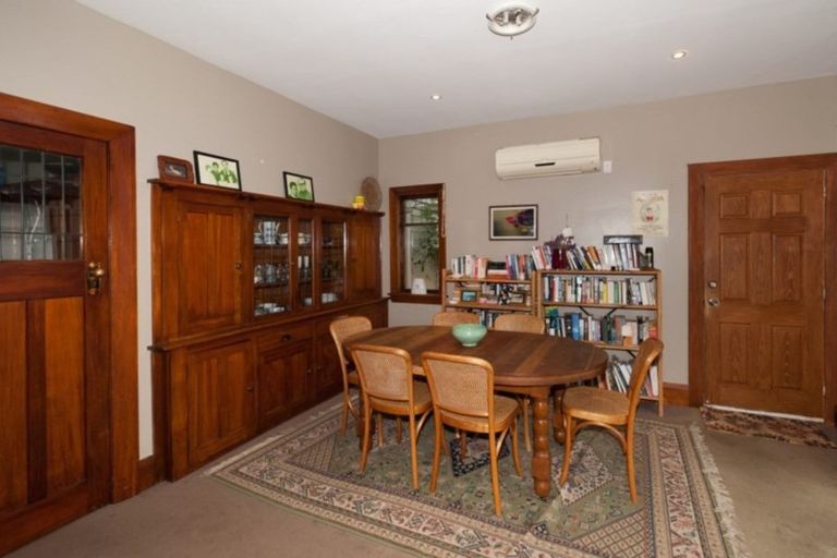 Photo of property in 60 Martin Avenue, Beckenham, Christchurch, 8023