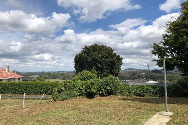 Photo of property in 64 Te Puea Avenue, Meremere, Mercer, 2474