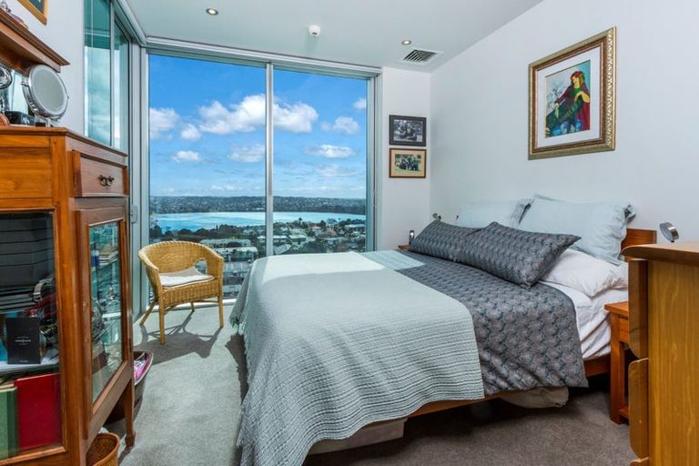 Photo of property in Sentinel Apartments, 1705/3 Northcroft Street, Takapuna, Auckland, 0622