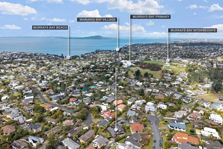 Photo of property in 22 Calypso Place, Rothesay Bay, Auckland, 0630